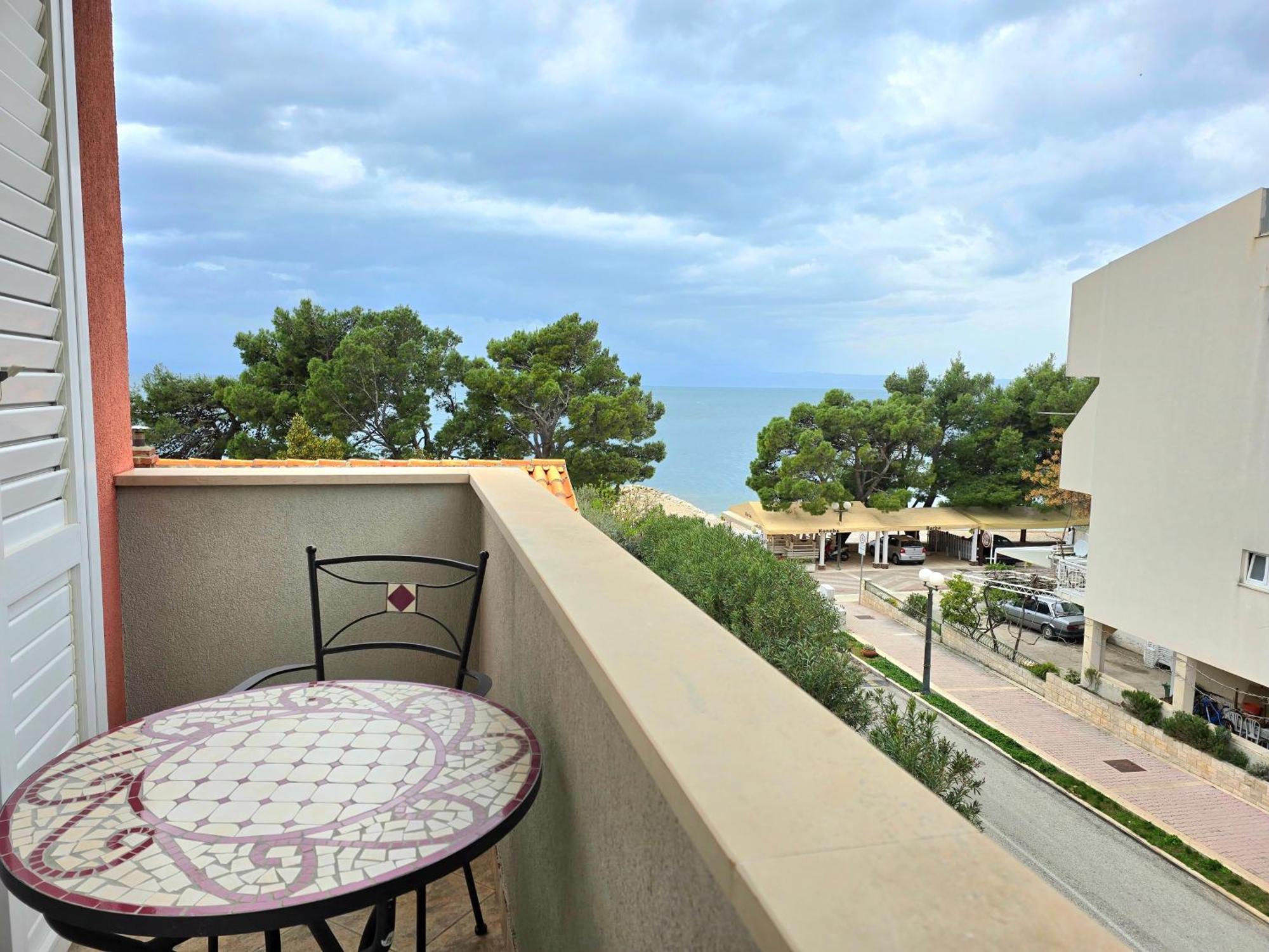 Apartments Elena Tučepi Екстериор снимка